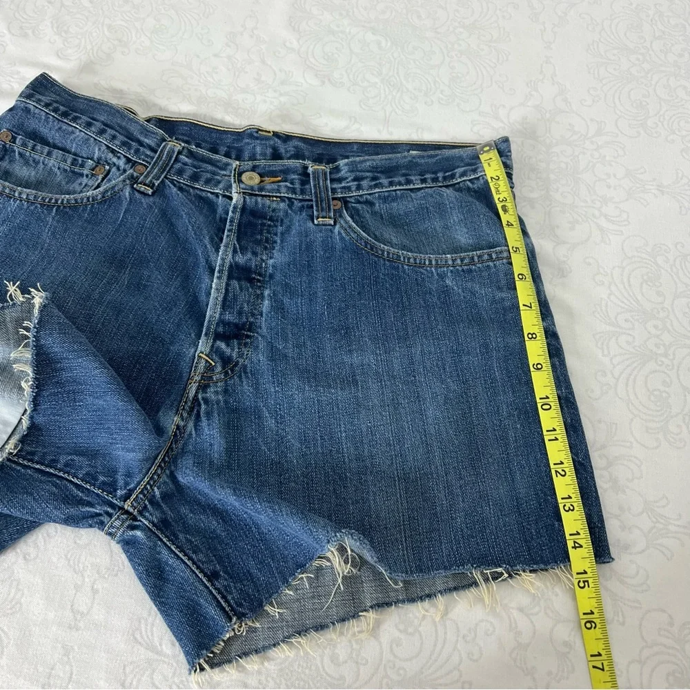 Levi’s Y2K Ryan Low Slung Loose Straight Cut Off Button Fly Shorts Size 34